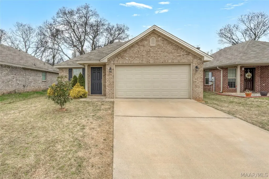 425 Buena Vista Way