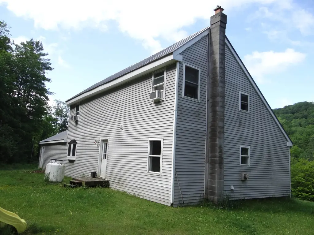 55 Powell Farm Rd