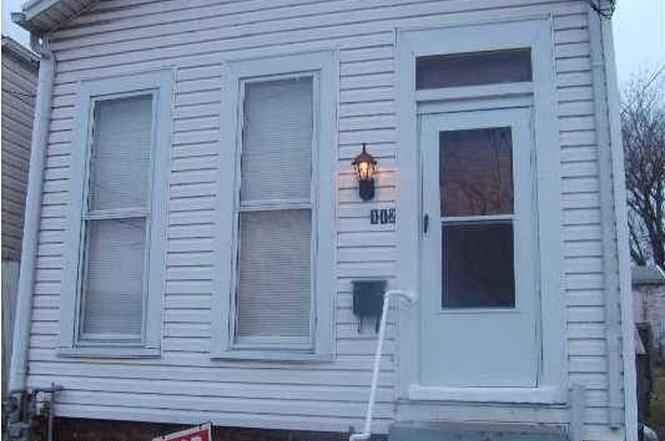112 Dr W J Hodge St