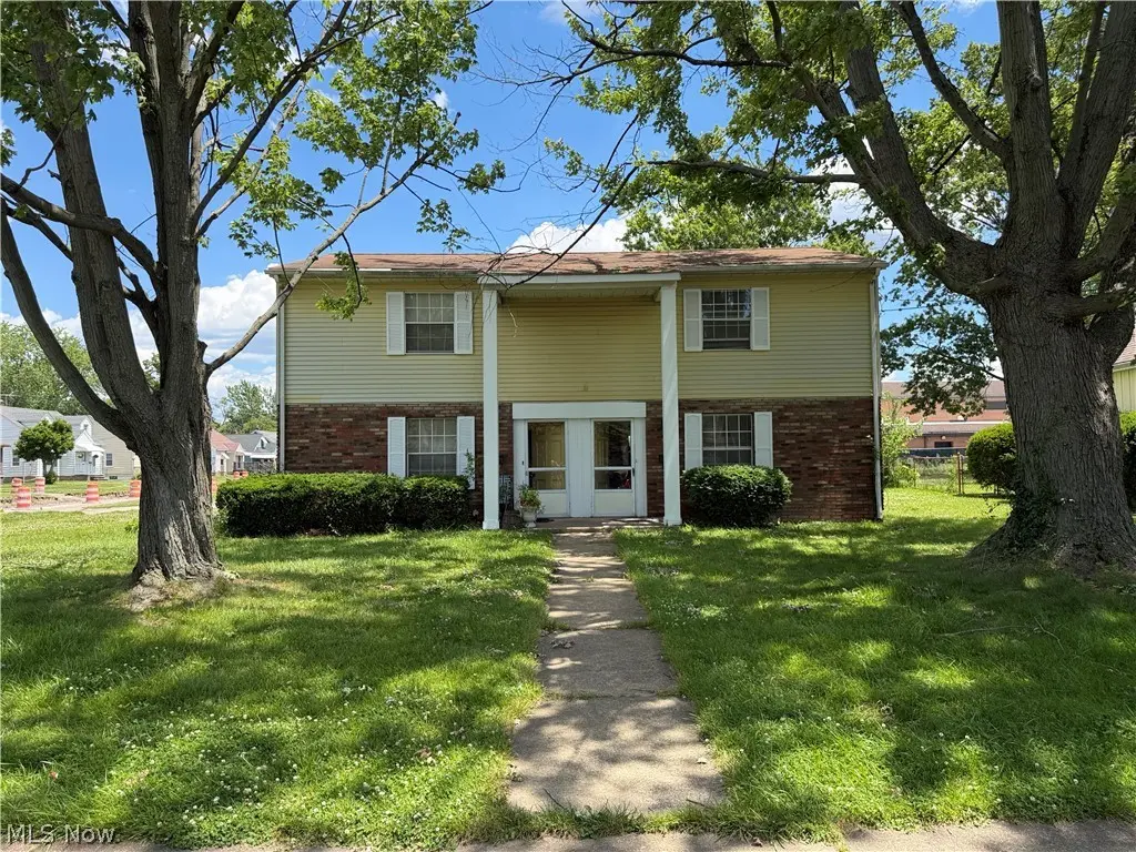 2305-2307 Hamilton Ave