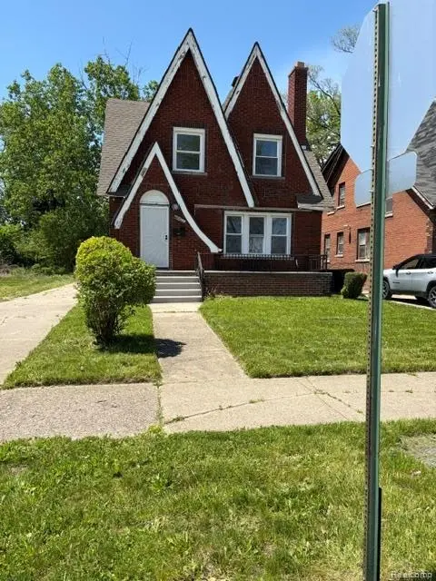 12811 Mansfield St