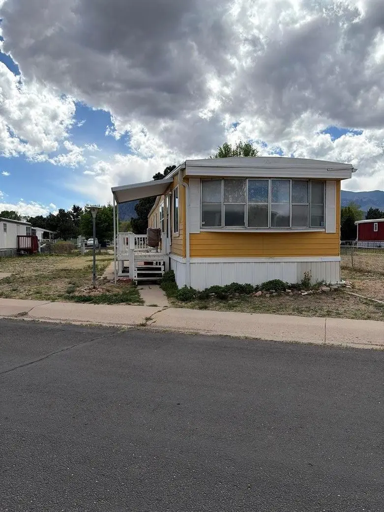 2840 S Circle Dr #818