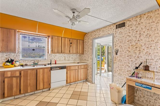 271 S Hollybrook Dr Unit 51-106