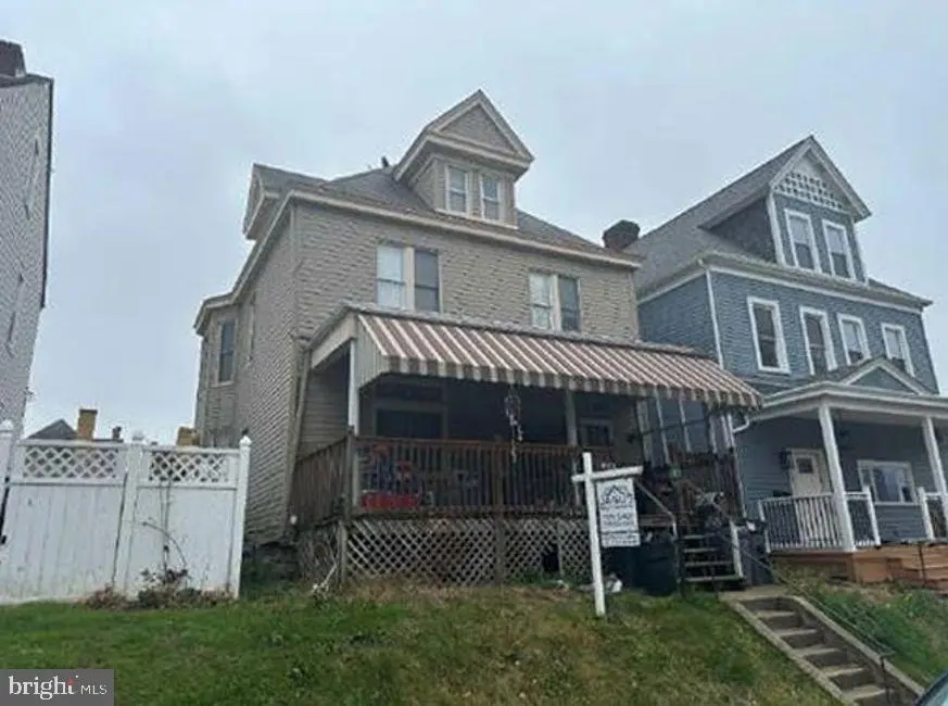 108 Harrison Ave