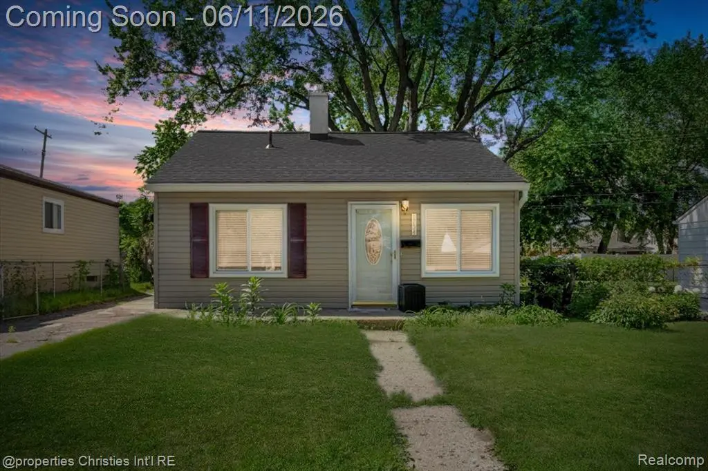 1754 E Harry Ave