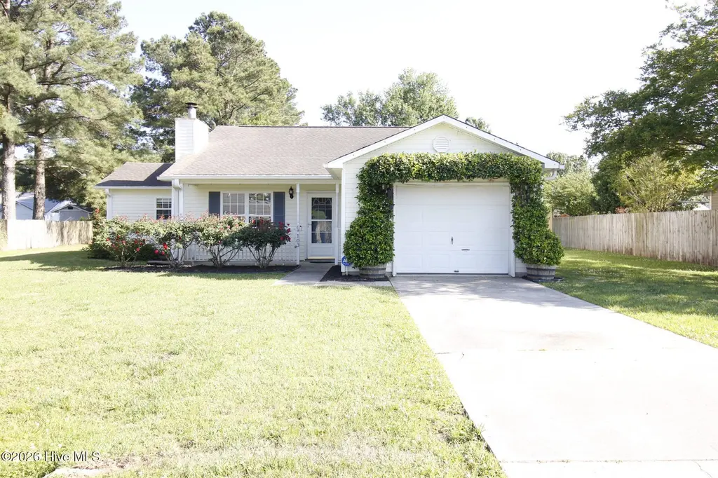 103 Quarterhorse Ln
