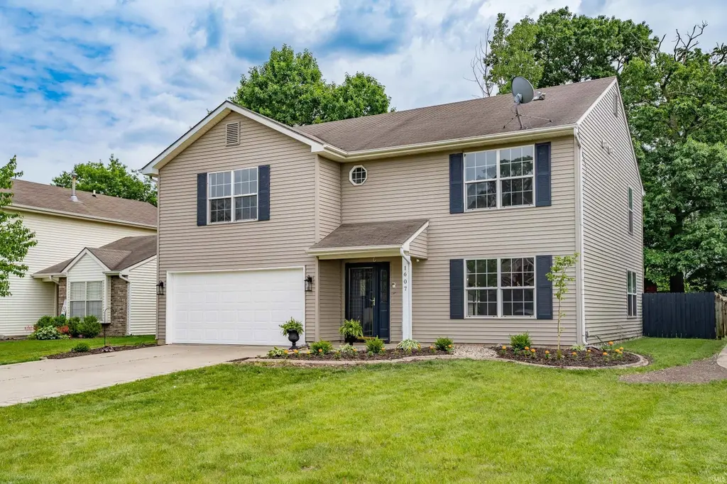 1607 Bear Claw Ln
