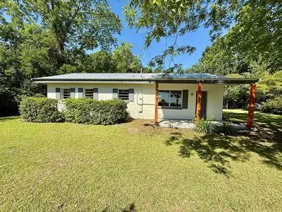 3326 3rd Ave