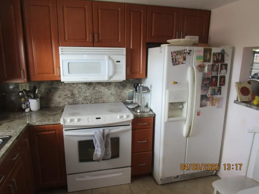 9401 Sunrise Lakes Blvd #308