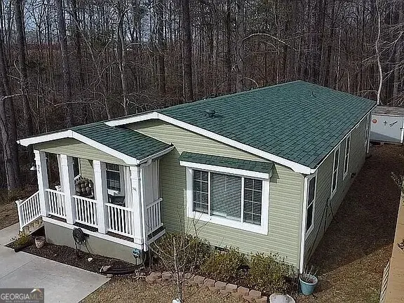 35 Hillandale St
