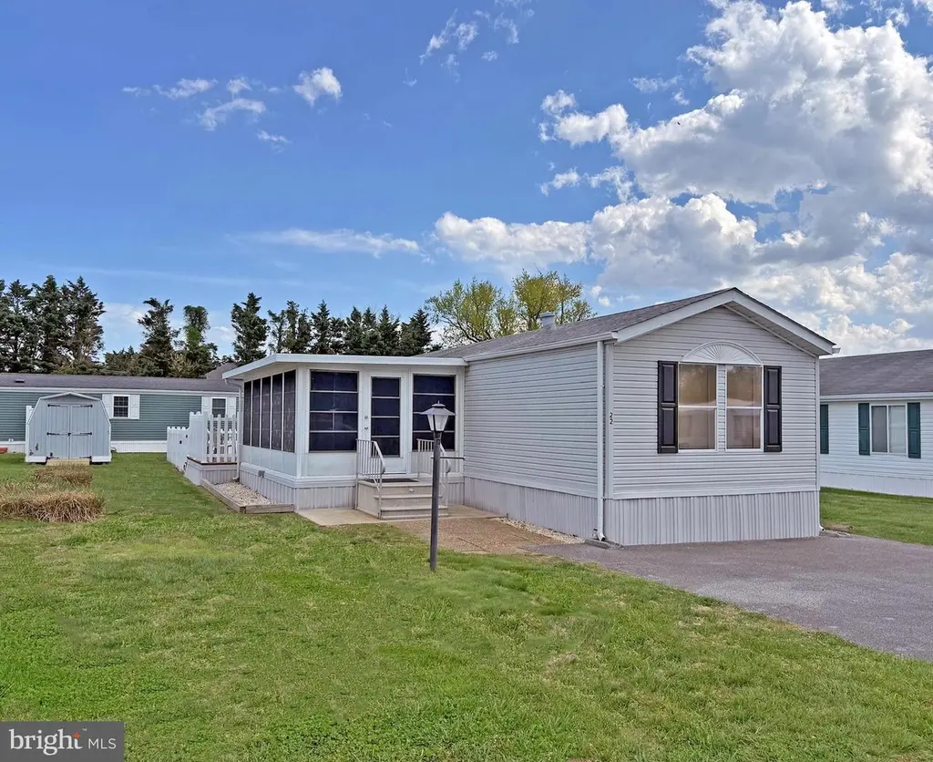 22 Sunnyfield Rd Unit E-13