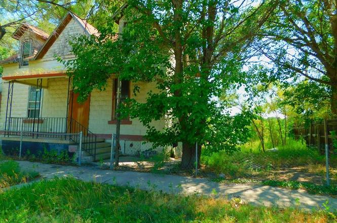 974 Pine Ave