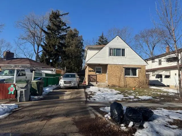 4861 N 50 St #4863