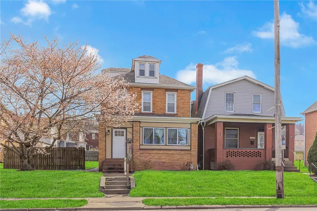 1430 Duss Ave