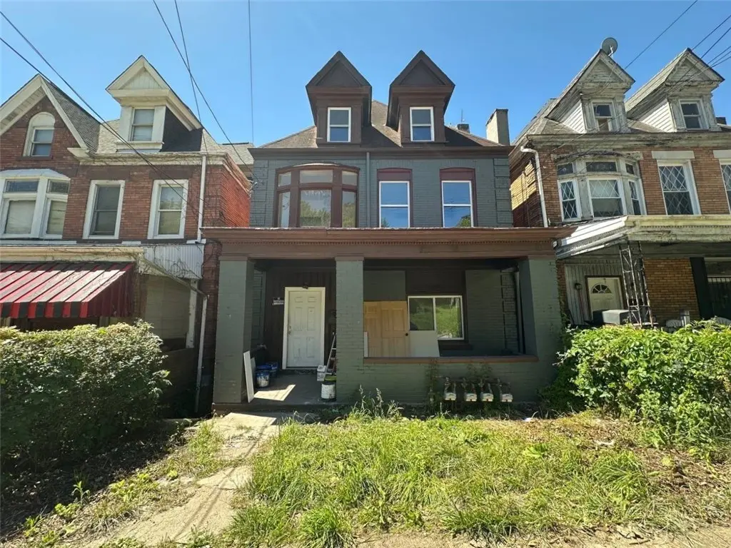 1142 South Ave
