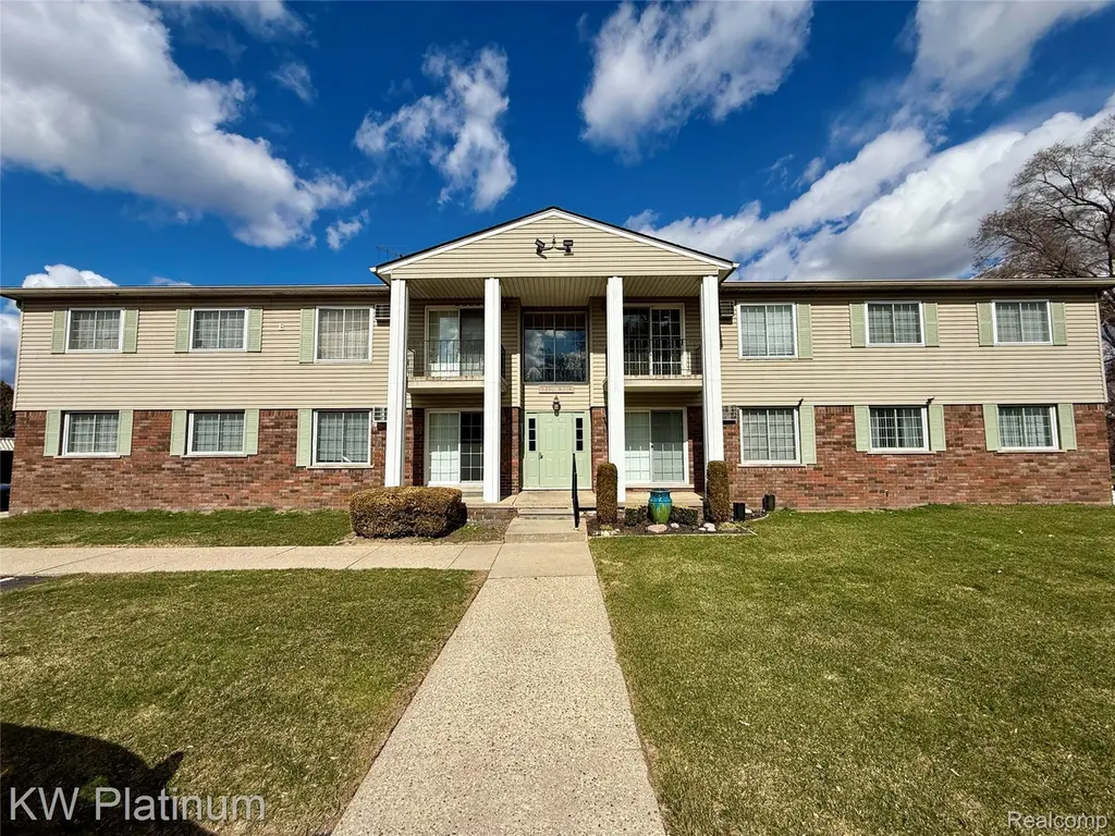 8214 24 Mile Rd