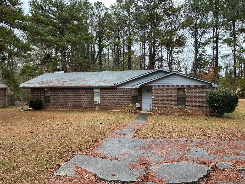8102 Magnolia Dr