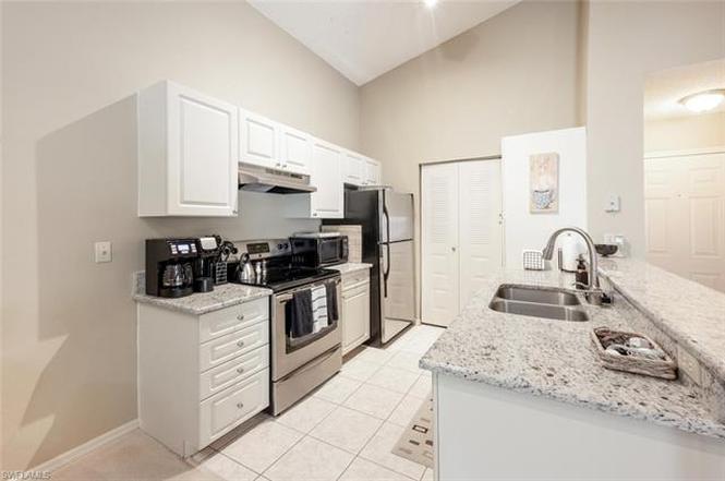 2190 Arbour Walk Cir #2221