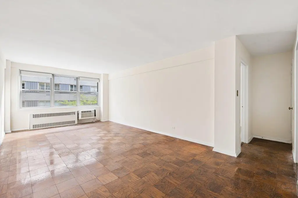 141 E 55th St Unit 4-F