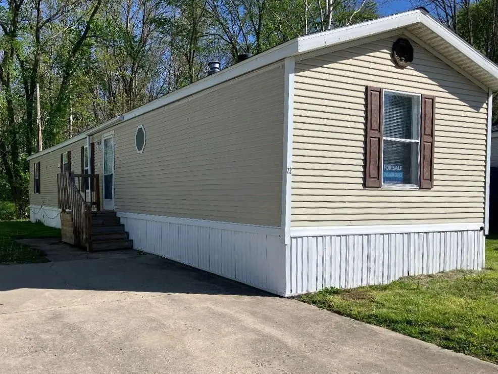 500 W Payton St #22