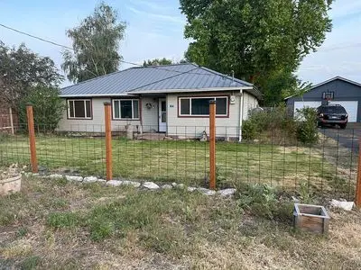 40 Long Ln