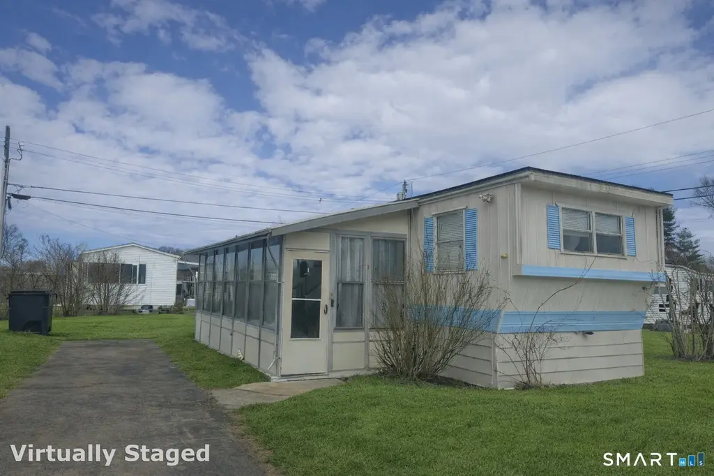 2 Montauk Rd