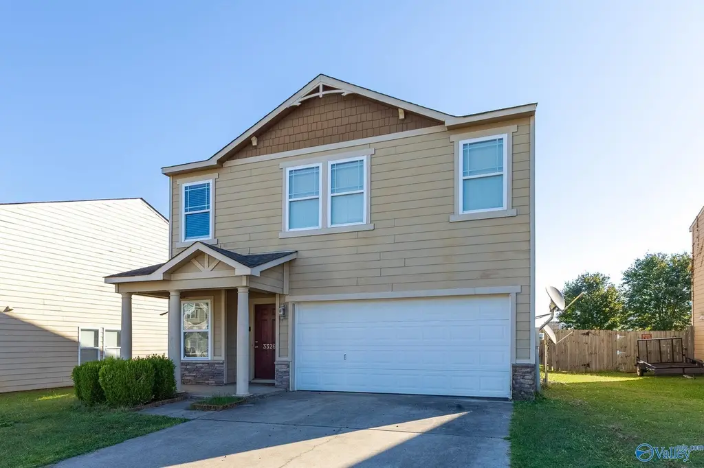 3326 Avalon Lake Dr