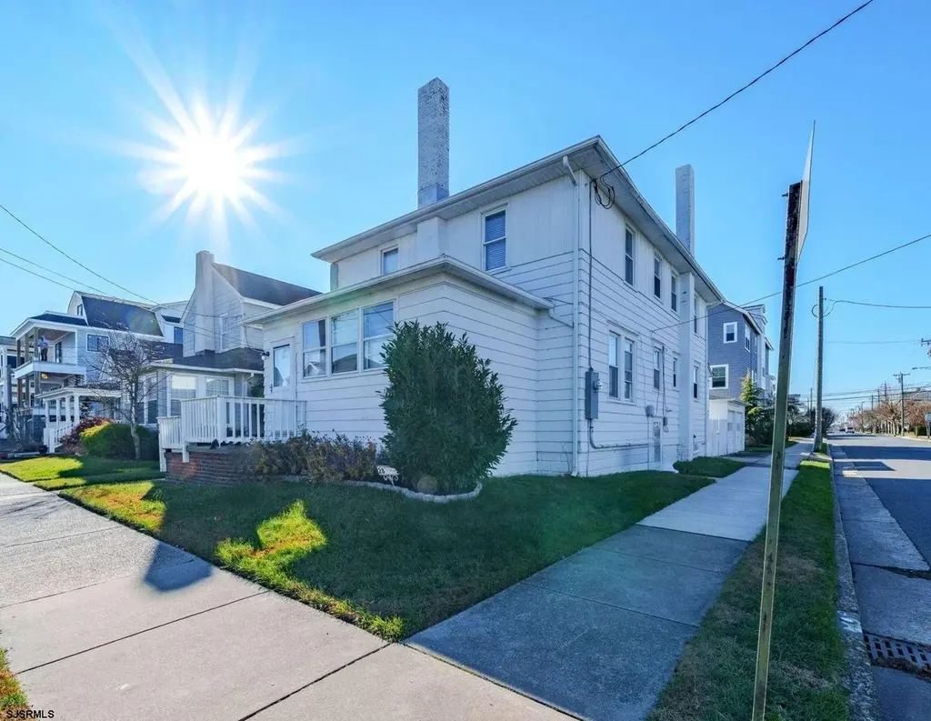28 N Kenyon Ave