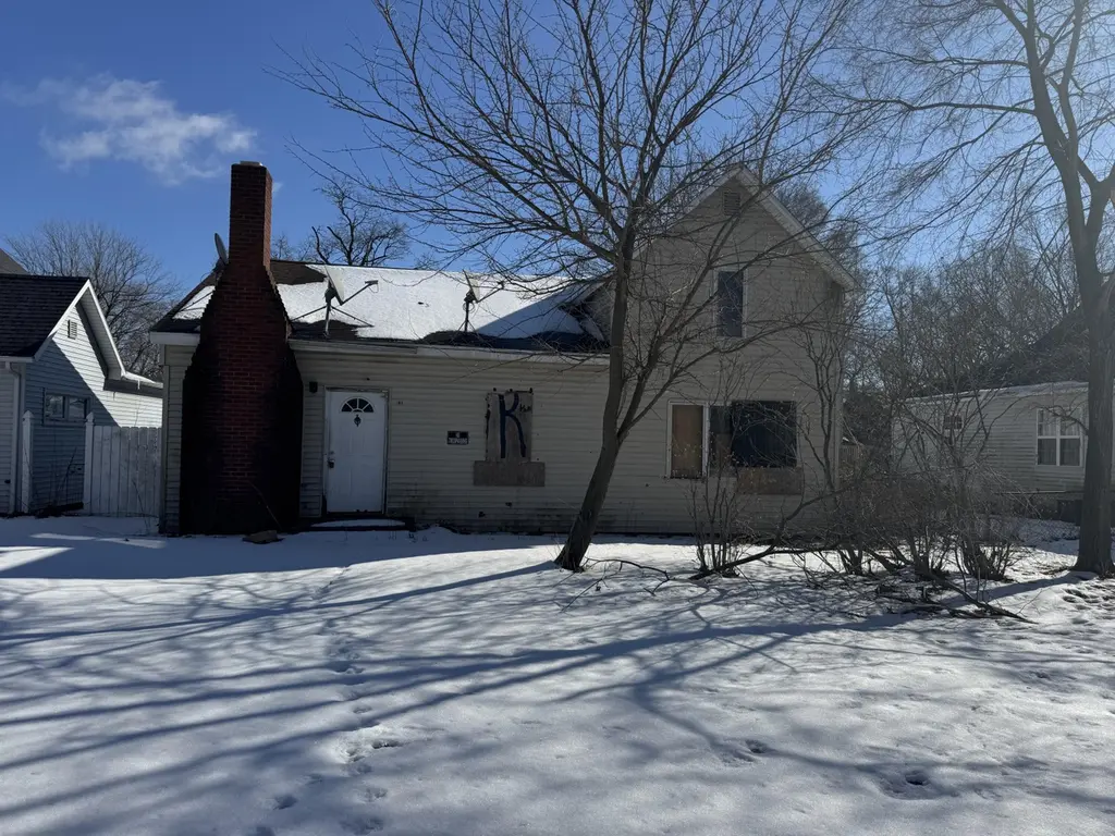 101 Hamlet St