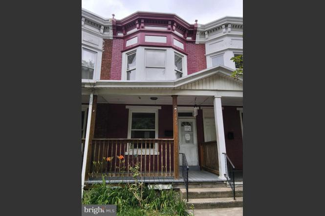 2149 Logan St