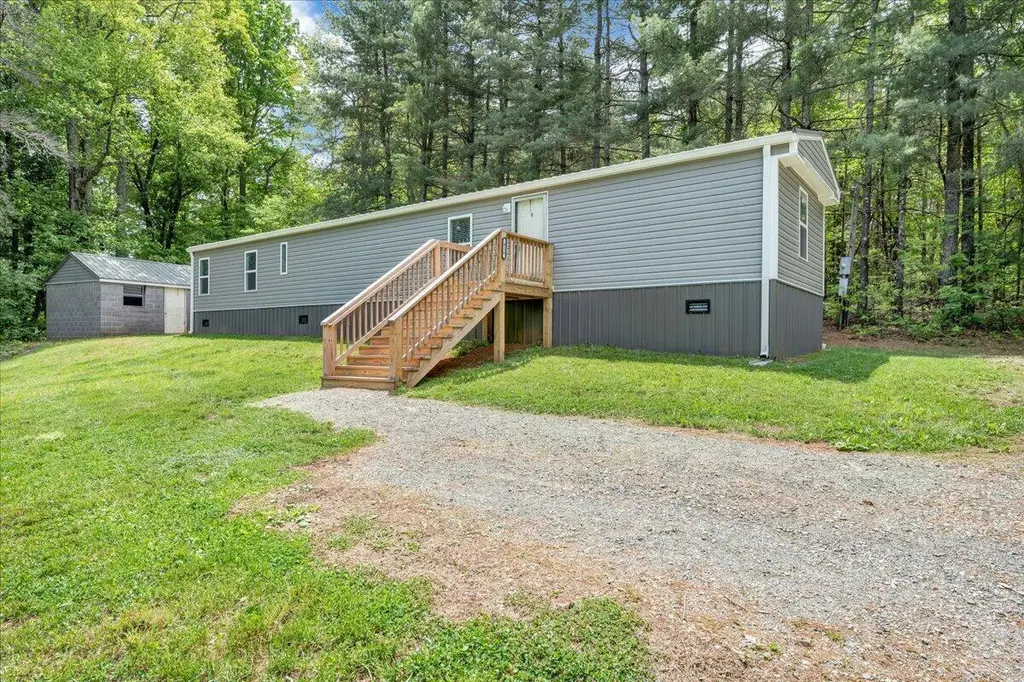 416 Virgil H Goode Hwy