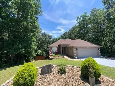 25 Merritt Cir