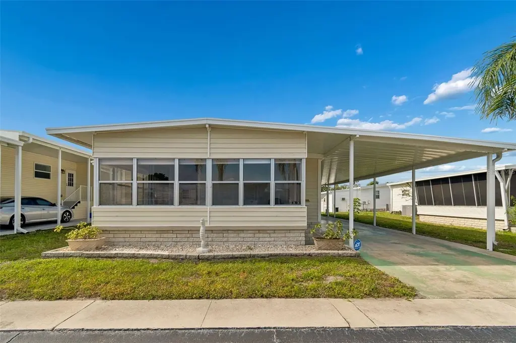 12651 Seminole Blvd Unit 15I