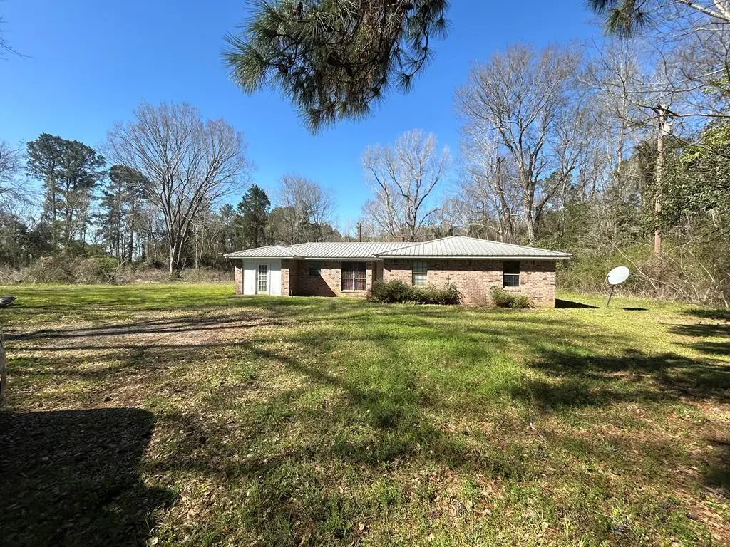 4813 Fm 1747
