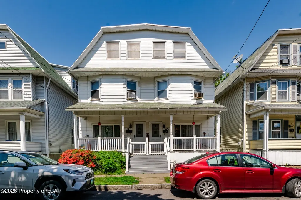 124 Wyoming St