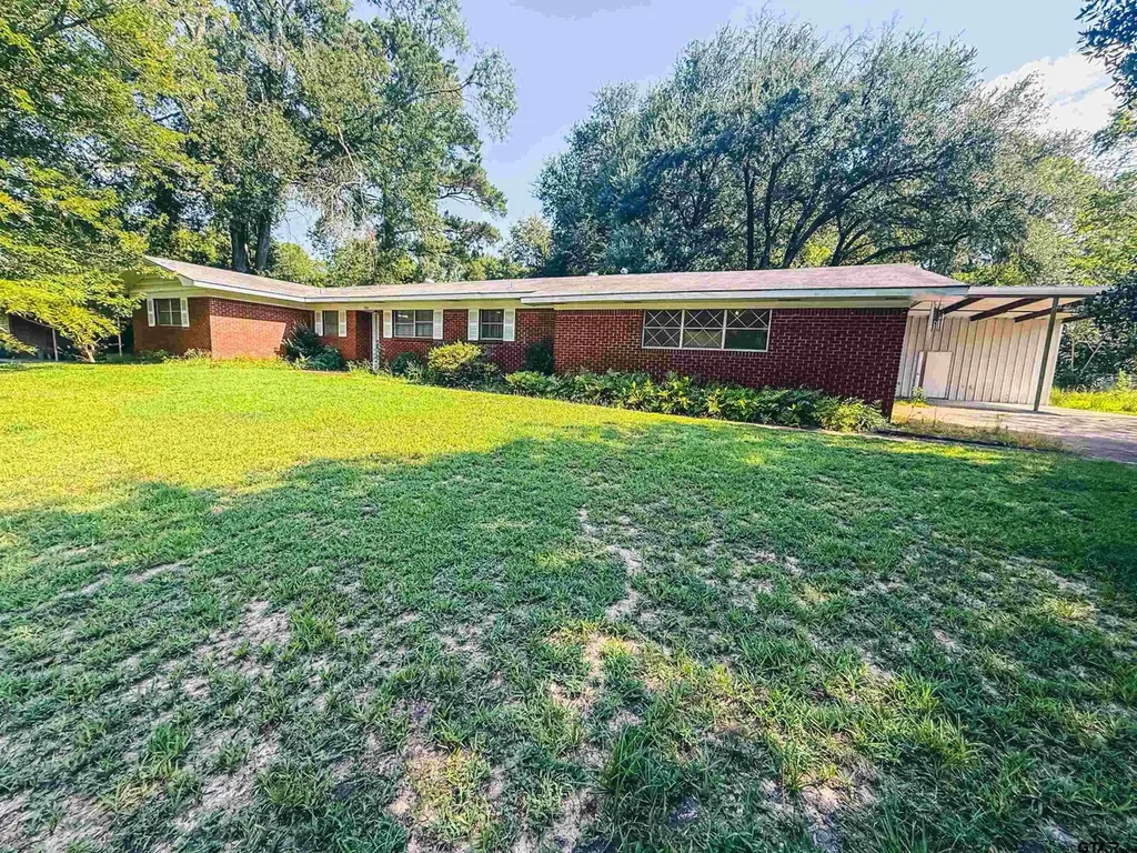 200 Highland Dr