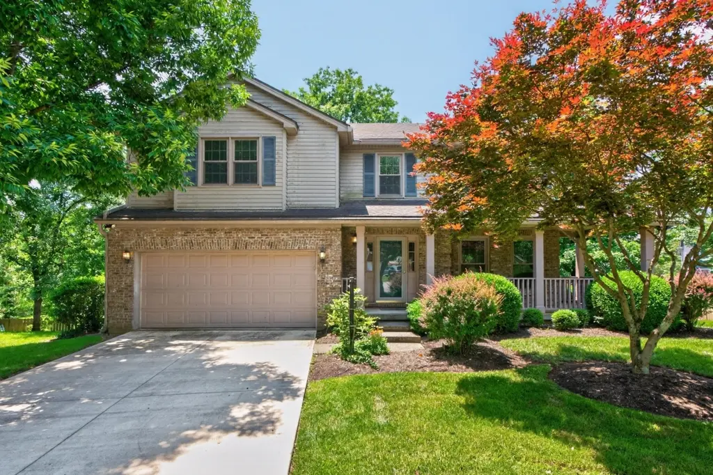 1005 Crimson Creek Dr