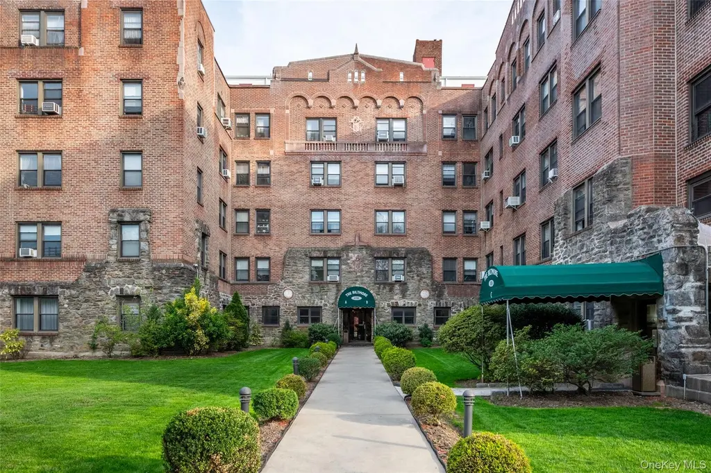 4784 Boston Post Rd Unit A51