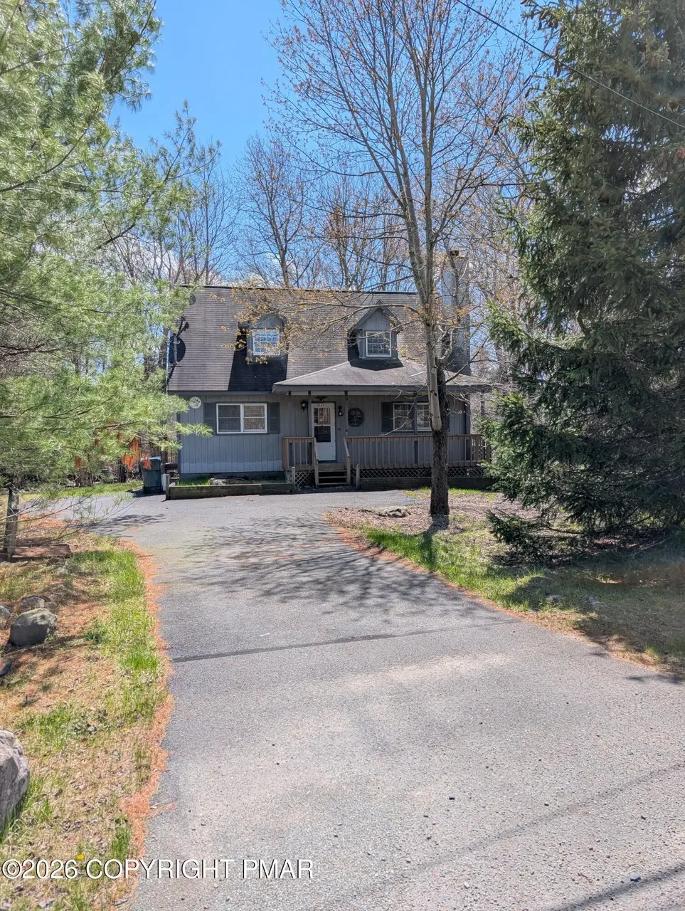 715 Country Pl Dr