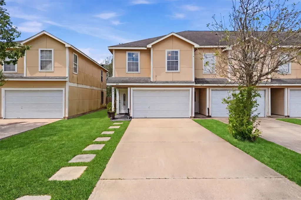 527 Solomon Ln