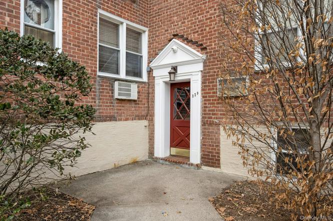 329 Palmer Ter Unit 1C