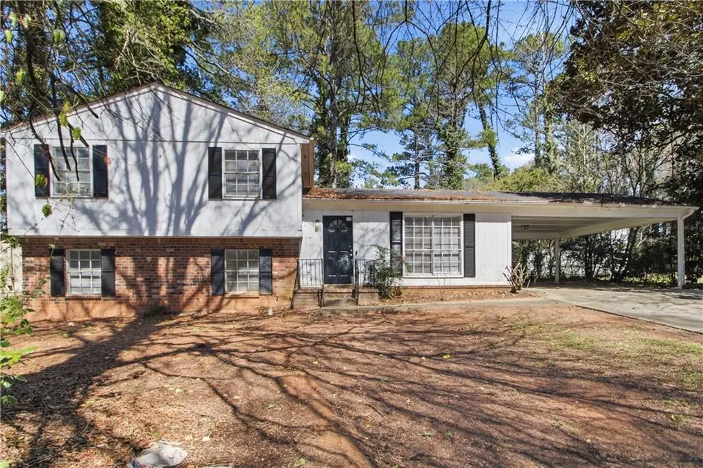 8822 Ashwood Dr