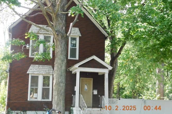 380 Calumet Blvd