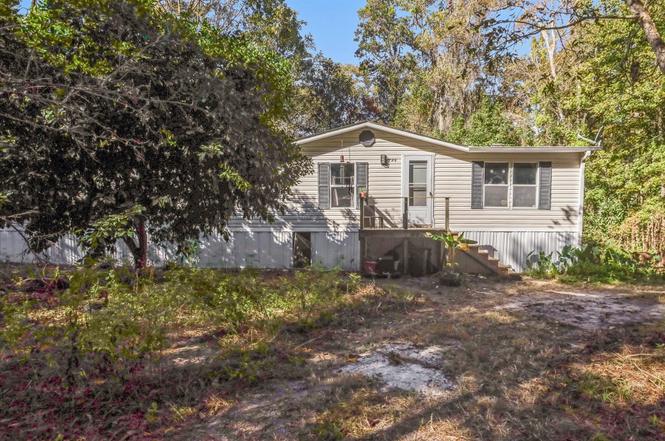 728 Sir Richard Rd