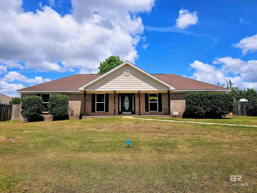 18374 Outlook Dr