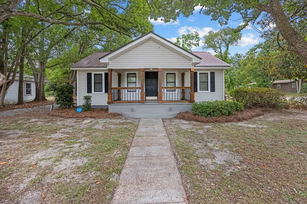 71 W Thigpen Ave