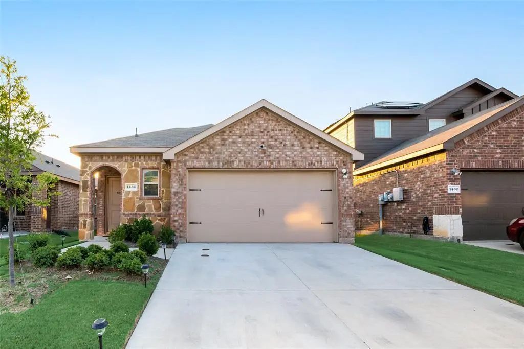 1404 Sebastian Dr