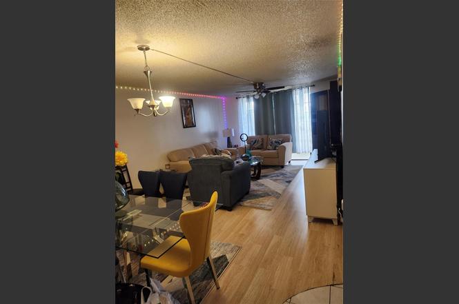 2840 Somerset Dr Unit 404 M