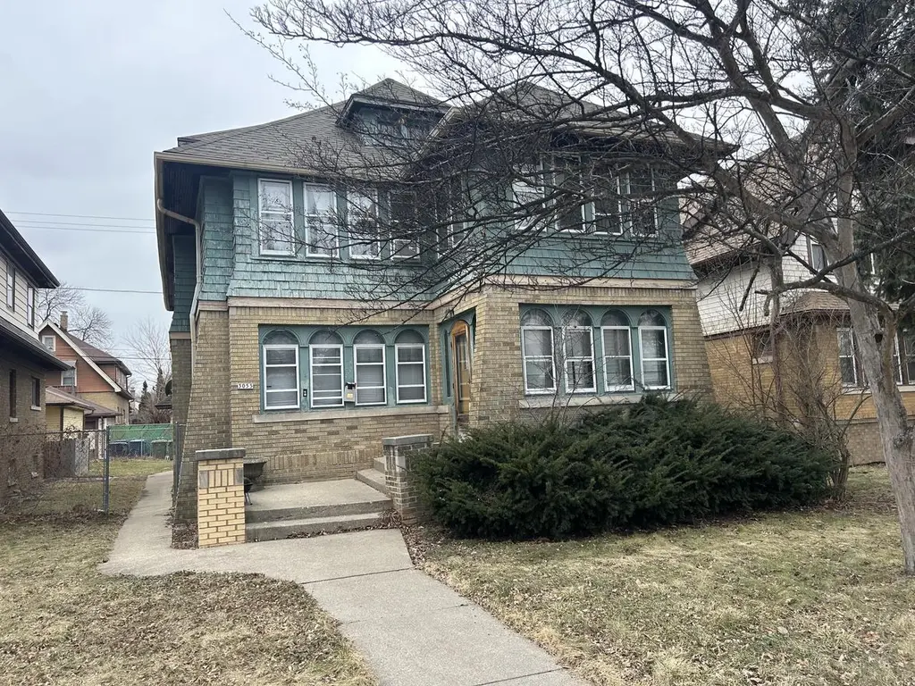 3055 N 54th St Unit 3055A