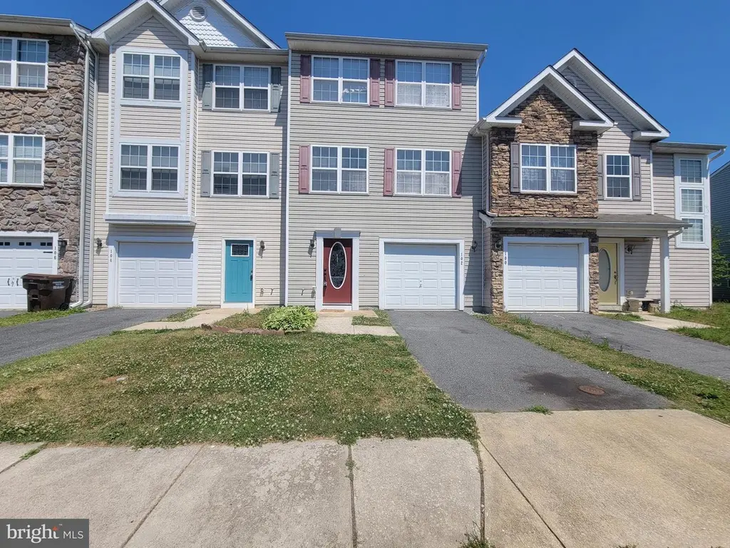 102 Oyster Catcher Ct
